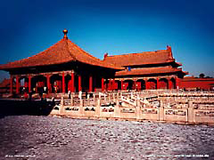 Tazl024China.jpg Architecture china chinese red